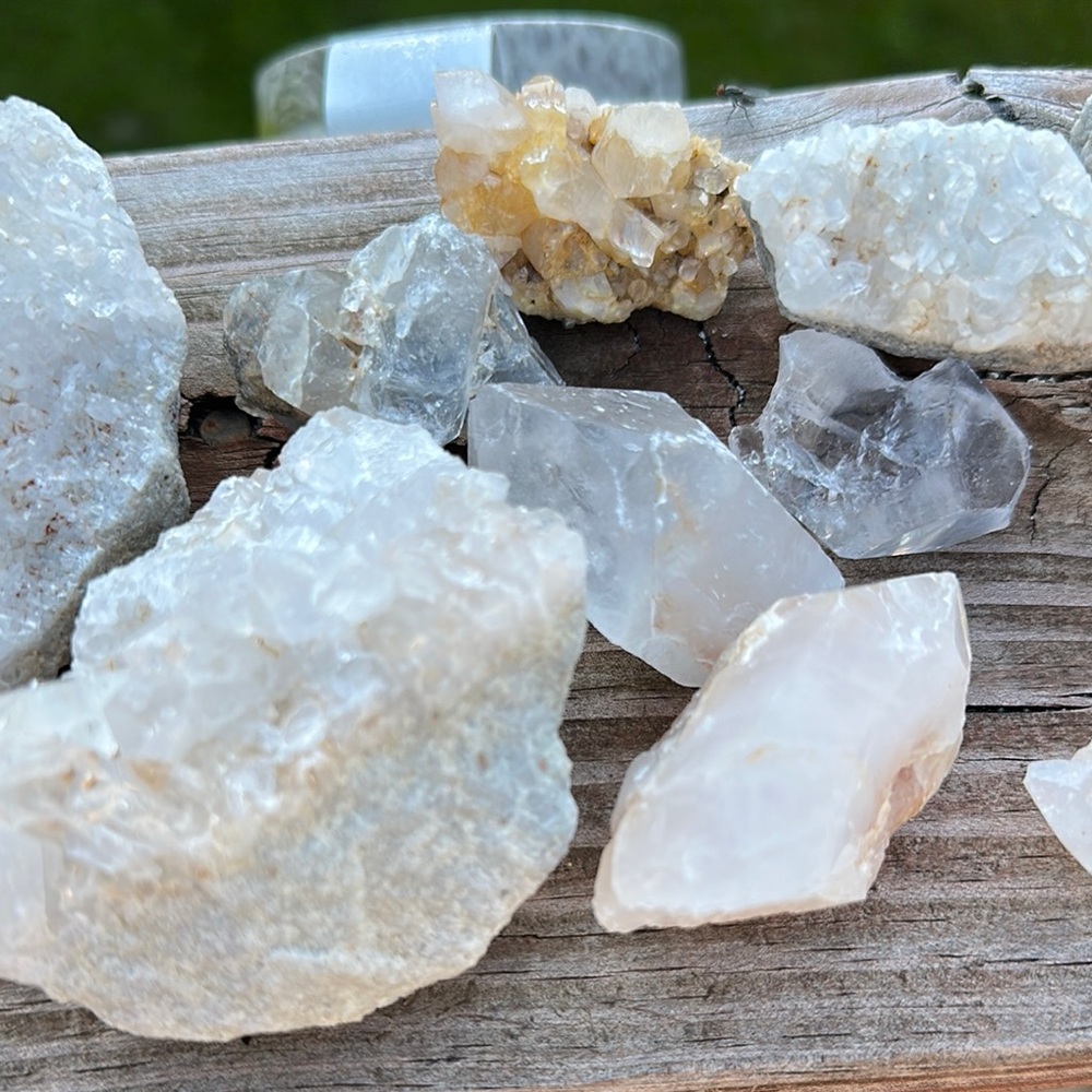 Natural White Quartz Crystals Random 5# of beautiful crystals mined by me! - Picture 4 of 8